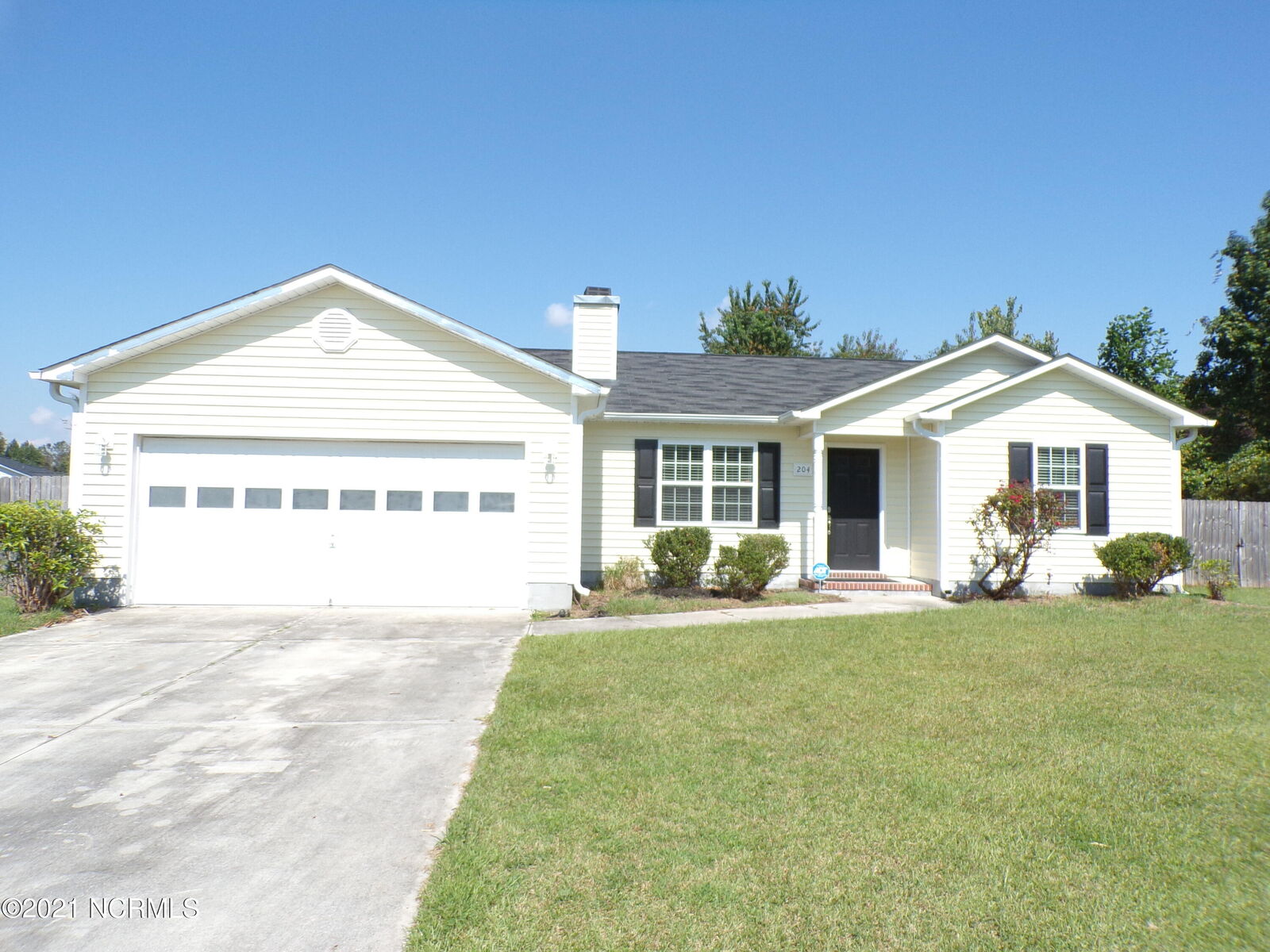 Property Photo:  204 Hackney Ridge Lane  NC 28540 