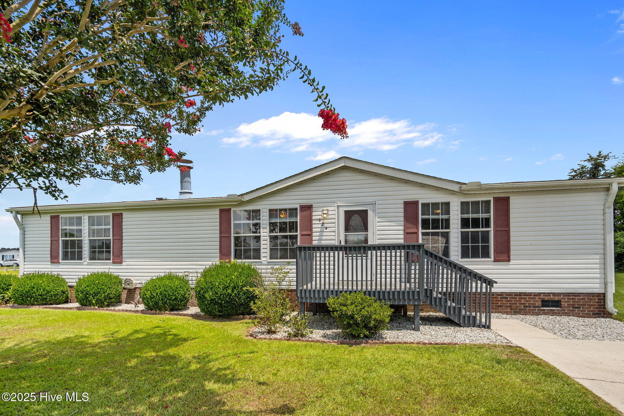 Property Photo: 124 Rainmaker Drive NC 28540