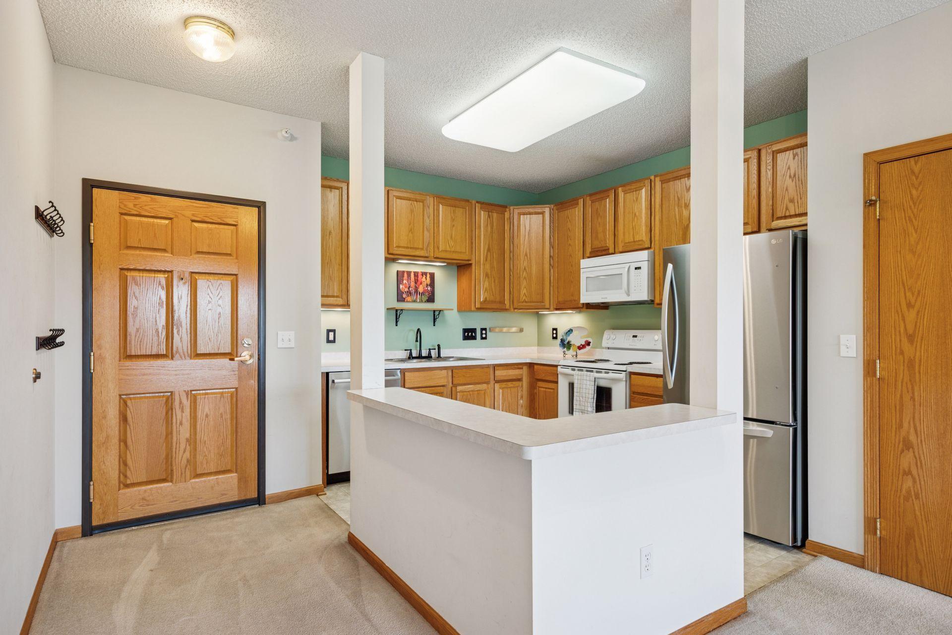 Property Photo:  4824 E 53rd Street 501  MN 55417 