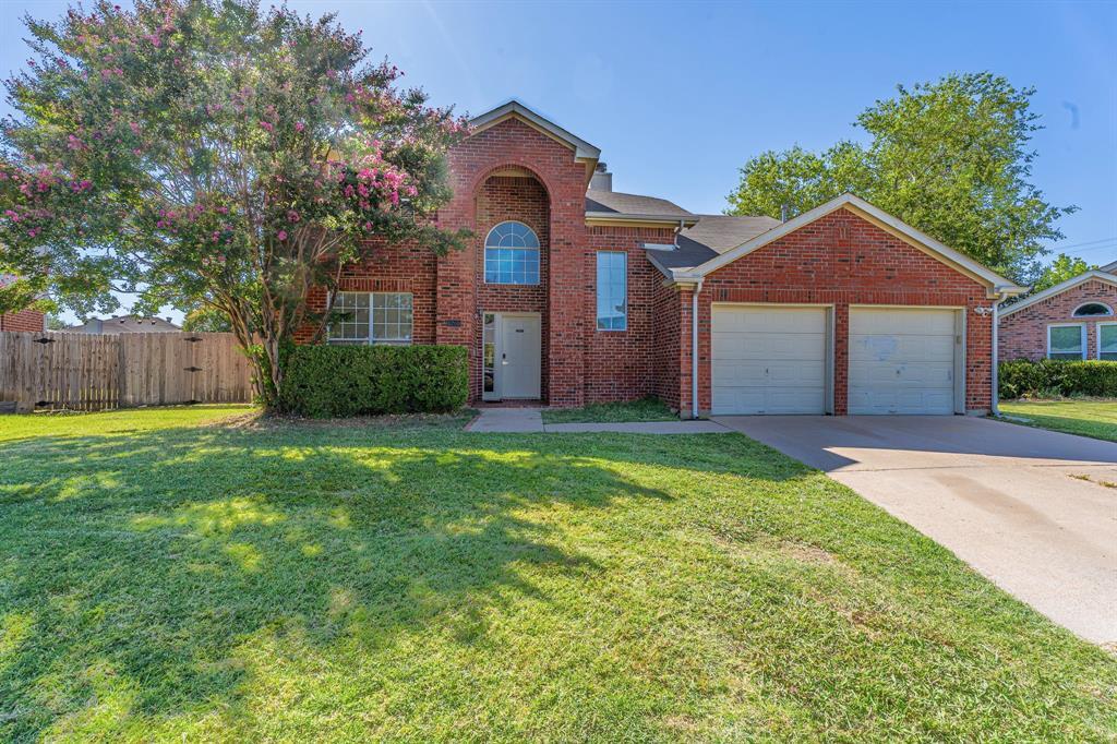 Property Photo:  6200 Woolwich Drive  TX 76001 