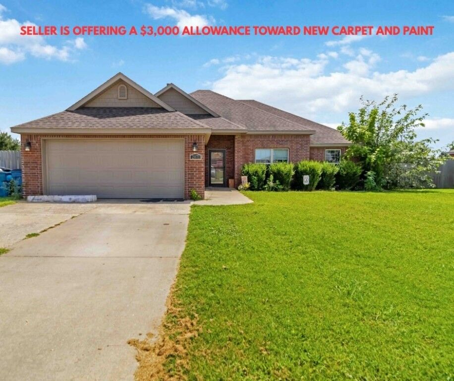 Property Photo: 2071 Fields Cove AR 72751