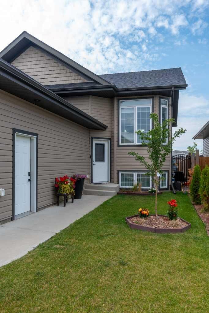 Property Photo: 7226 29 Street AB T9V 3N1