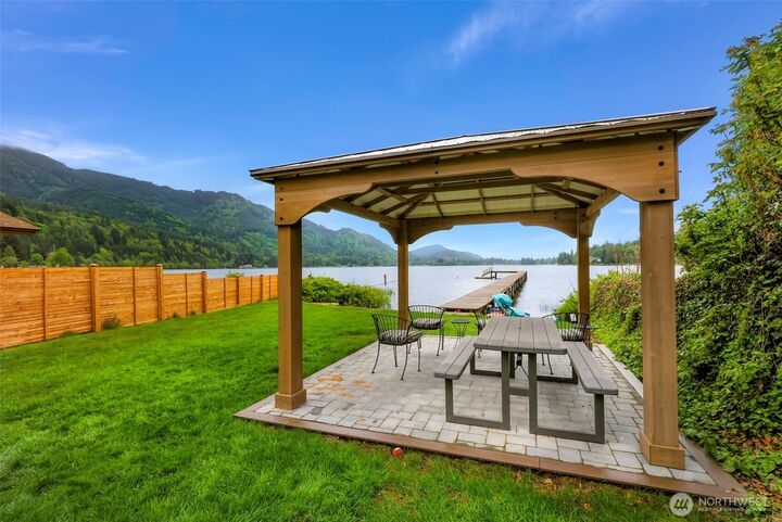 Property Photo: 921 Autumn Lane 221 WA 98229