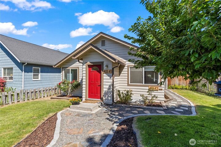 Property Photo: 411 W 12th Avenue 1 & 2 WA 98926
