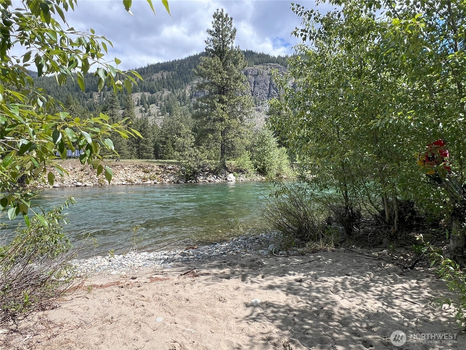 Property Photo:  4  Mazama Meadows Lane  WA 98833 