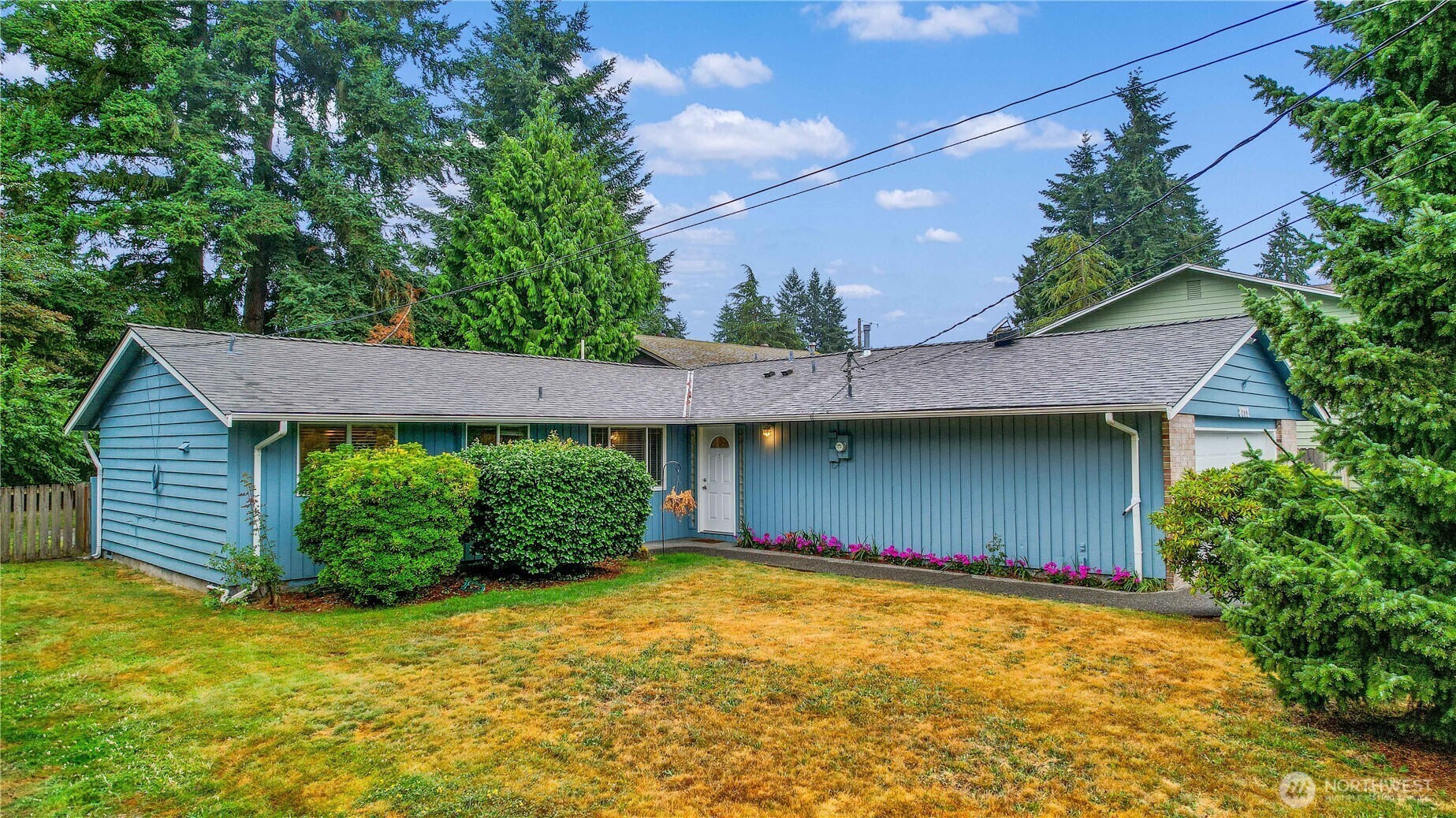 Property Photo:  8711 NE 138th Street  WA 98034 