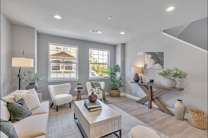 Property Photo: 806 Maybeck Place CA 94544