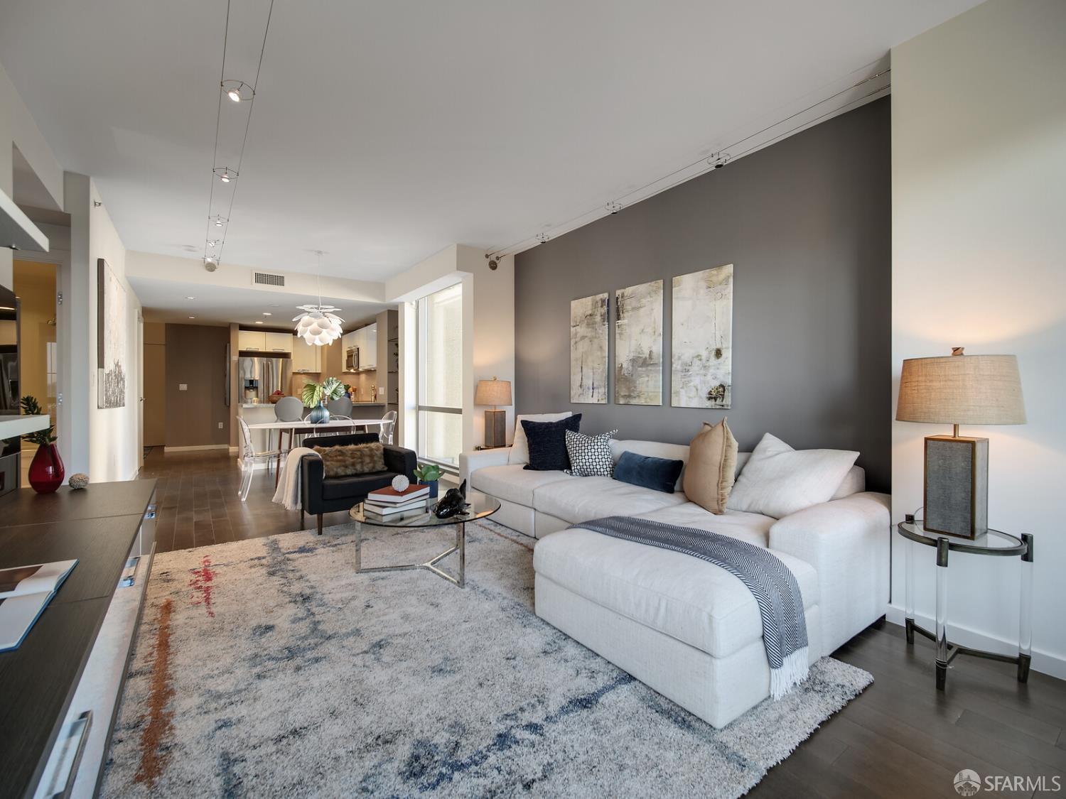 Property Photo: 1 Hawthorne Street 20A CA 94105