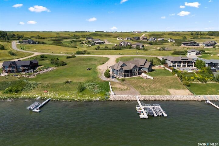 Property Photo:  3 Kiiswa Point  SK S0G 4L0 