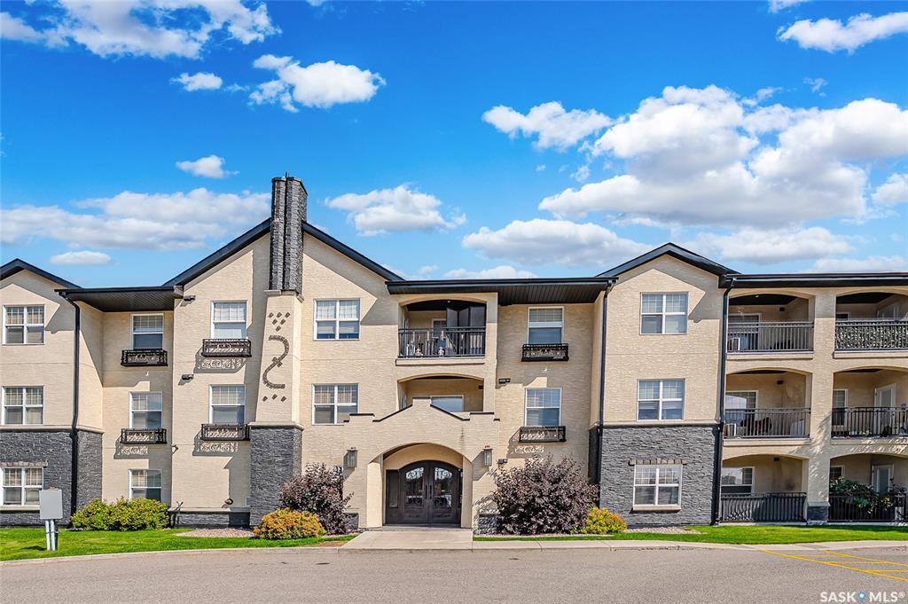 211 Ledingham Street 104  Saskatoon SK S7V 0C5 photo