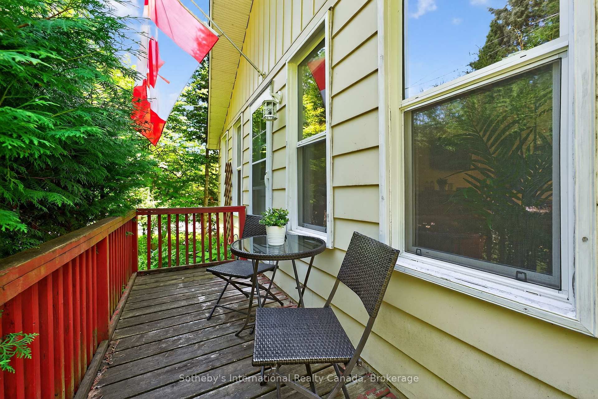 Property Photo: 14 Domar Road ON L0L 2J0