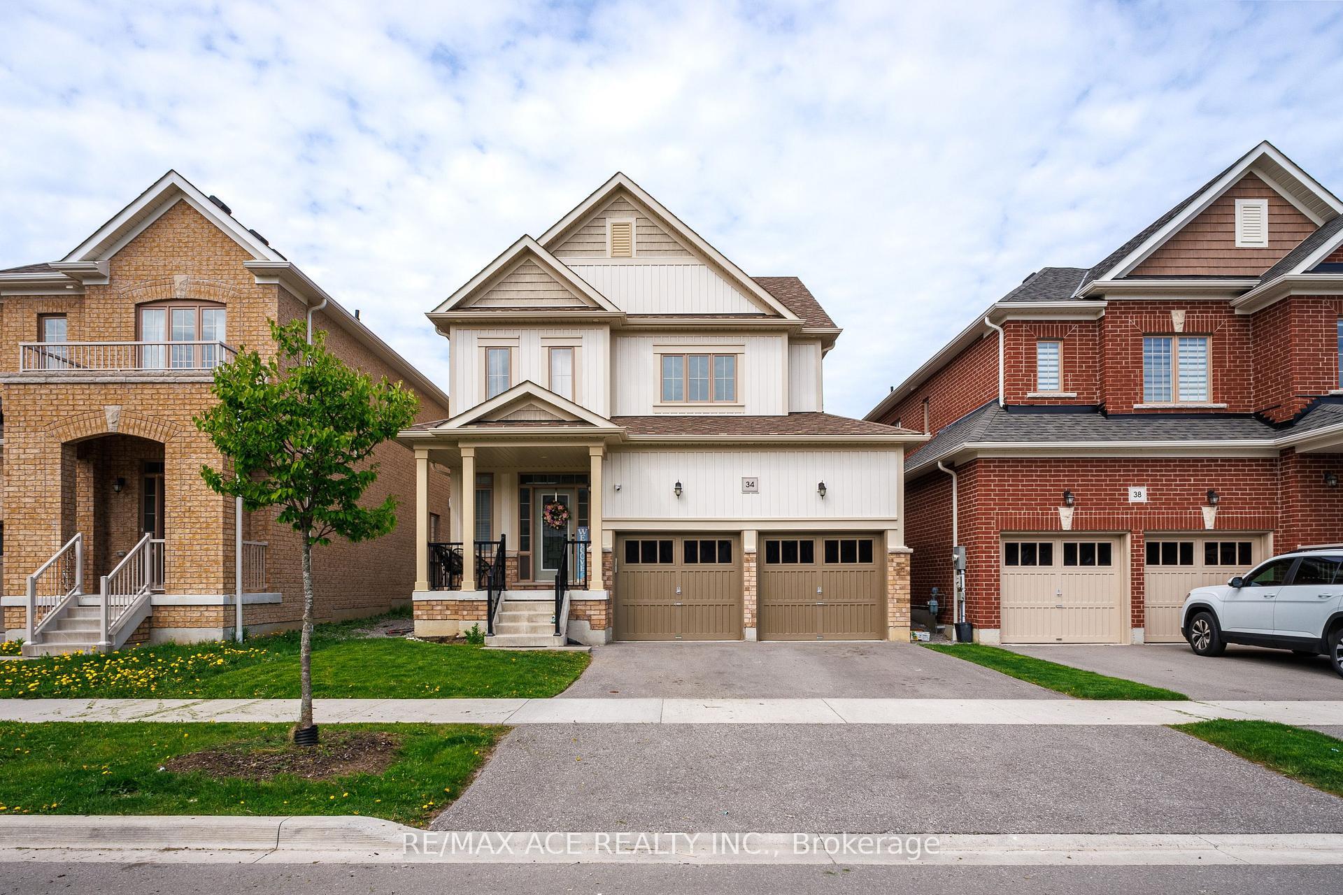 Property Photo: 34 Albert Christie Street ON L1C 0T5