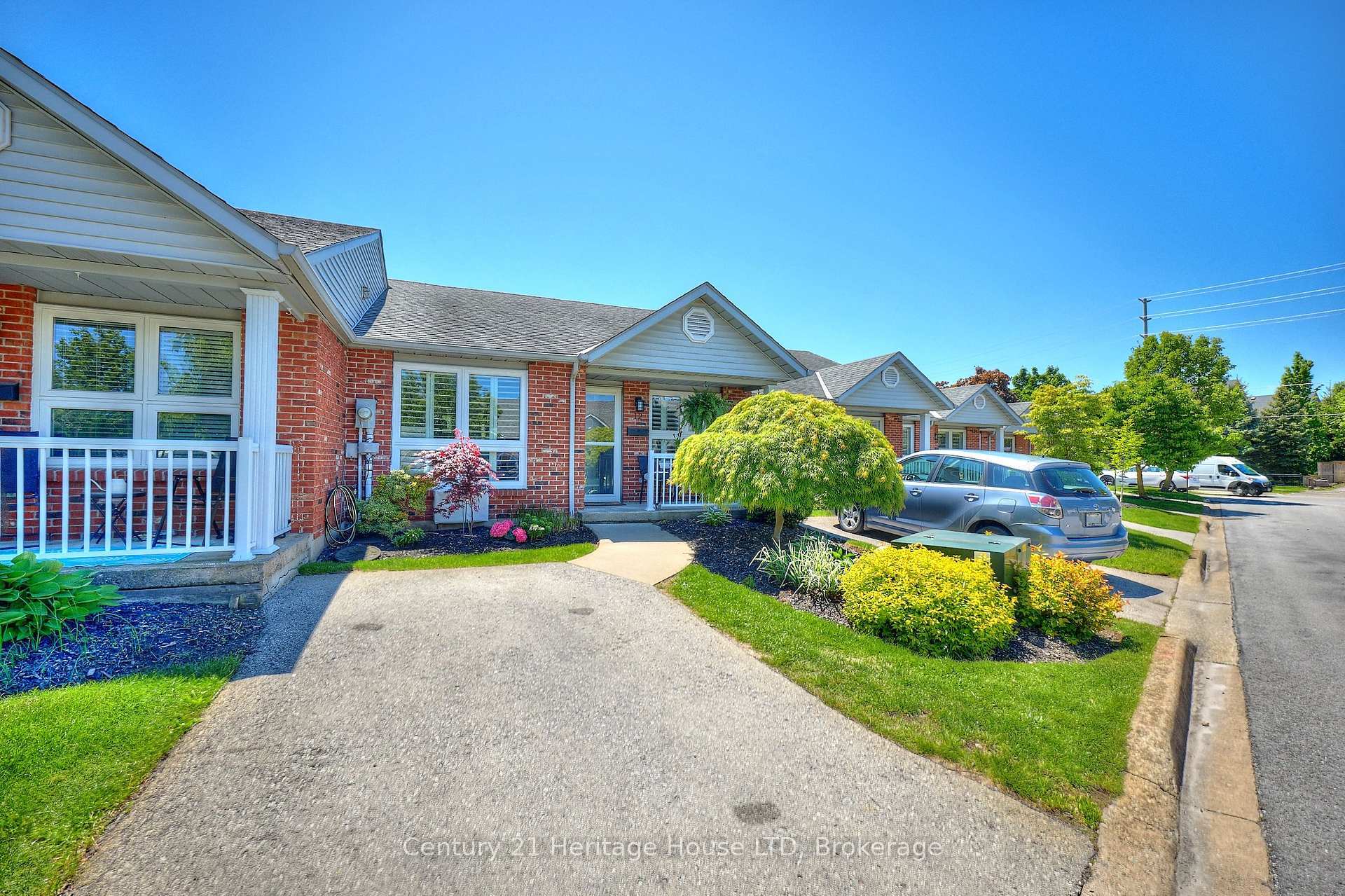 Photo de la propriété:  226 Vansickle Road 12  ON L2S 2S7 