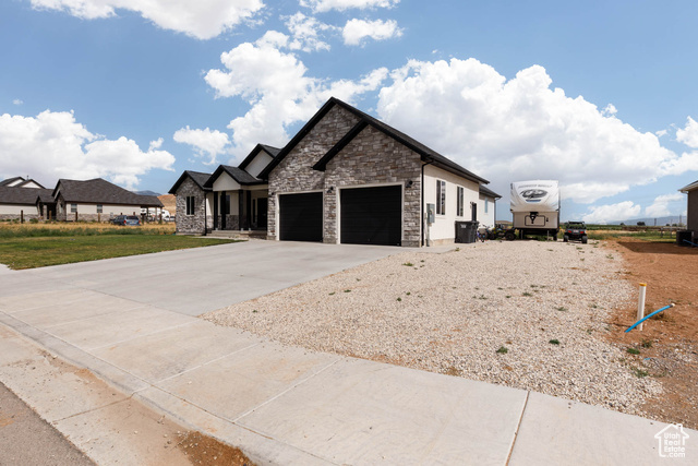 Property Photo: 186 W 580 N UT 84652