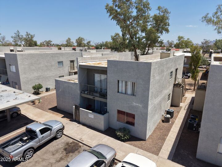 2813 E Monte Cristo Avenue  Phoenix AZ 85032 photo