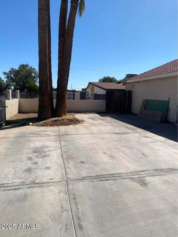Property Photo:  2107 W Glenrosa Avenue  AZ 85015 