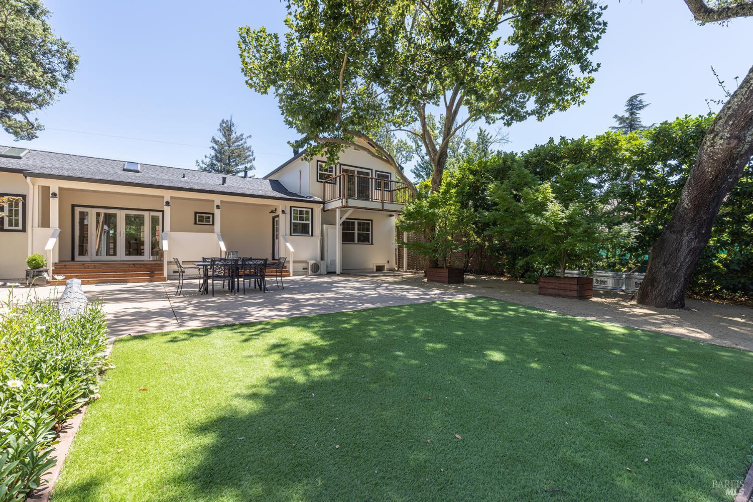 Property Photo:  109 Riddle Road  CA 95442 