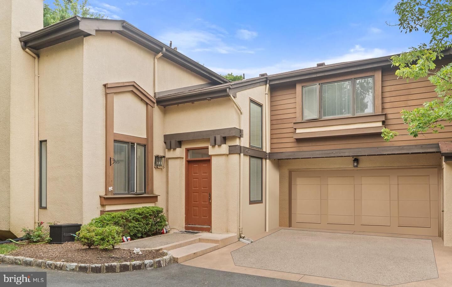 Property Photo:  407 Sayre Drive  NJ 08540 