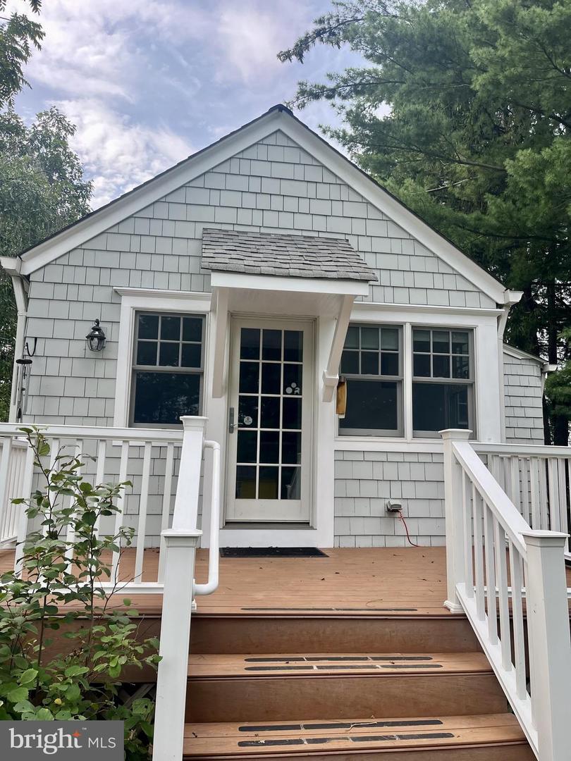 Property Photo: 87 W Prospect Street NJ 08525