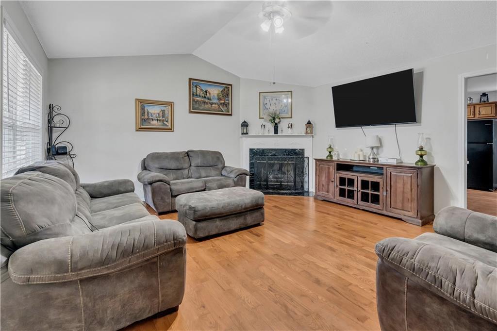 Property Photo: 303 Hobson Road GA 30143