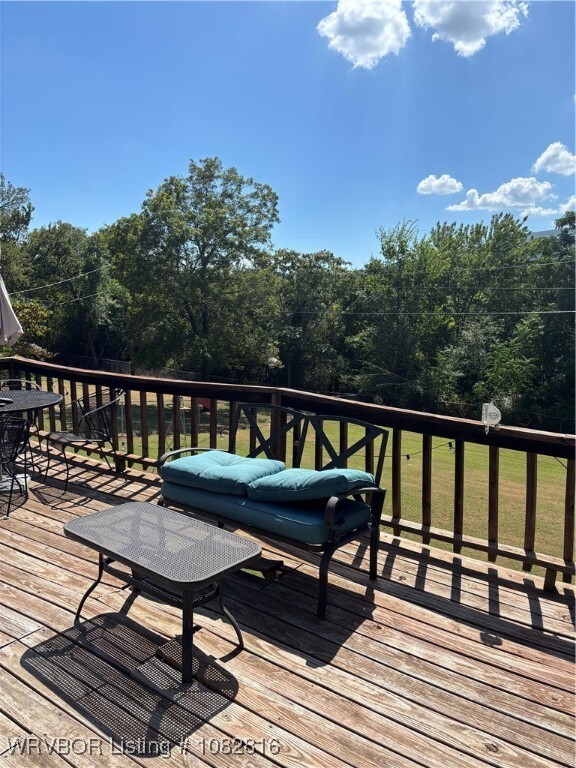 Property Photo:  115 Crest Drive  OK 74953 