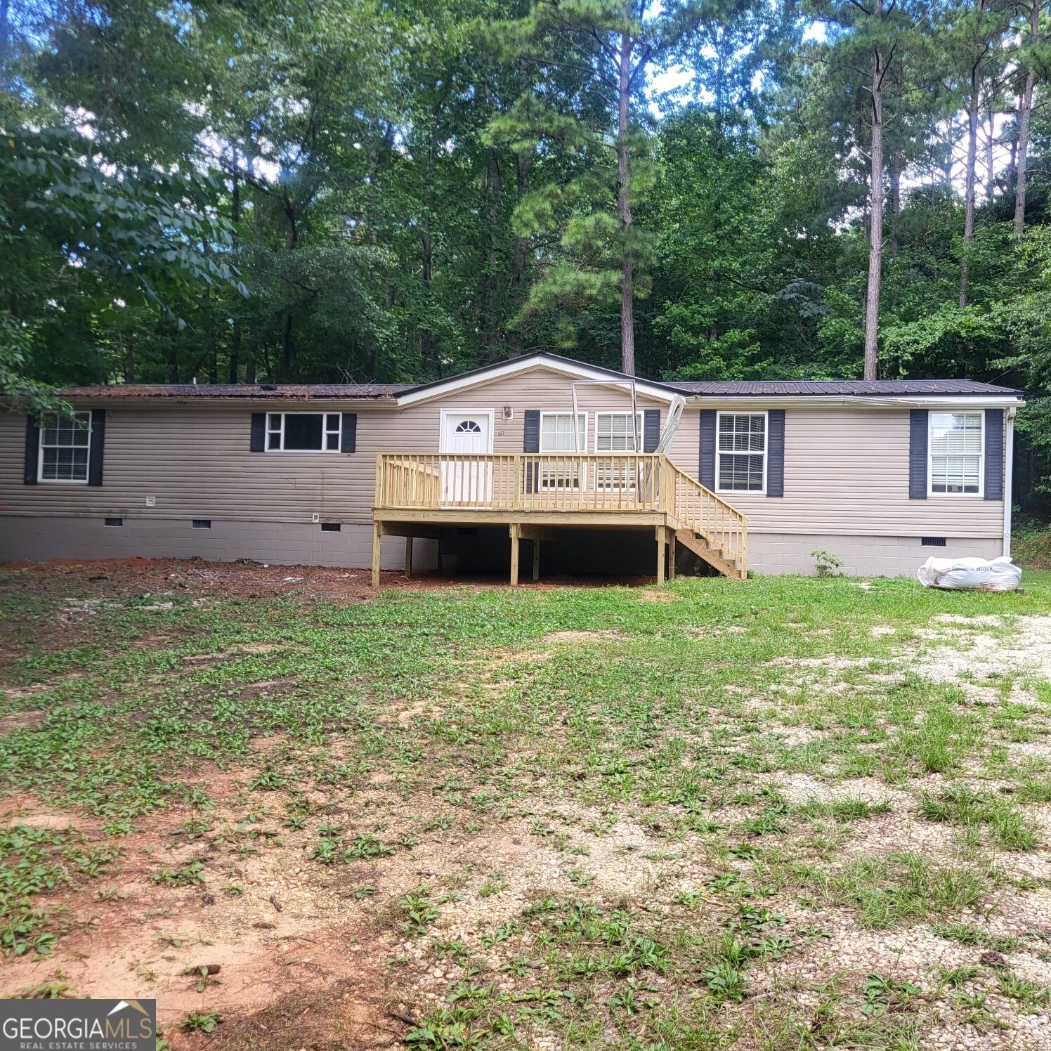 Property Photo:  117 Lee Rd 2045  AL 36804 