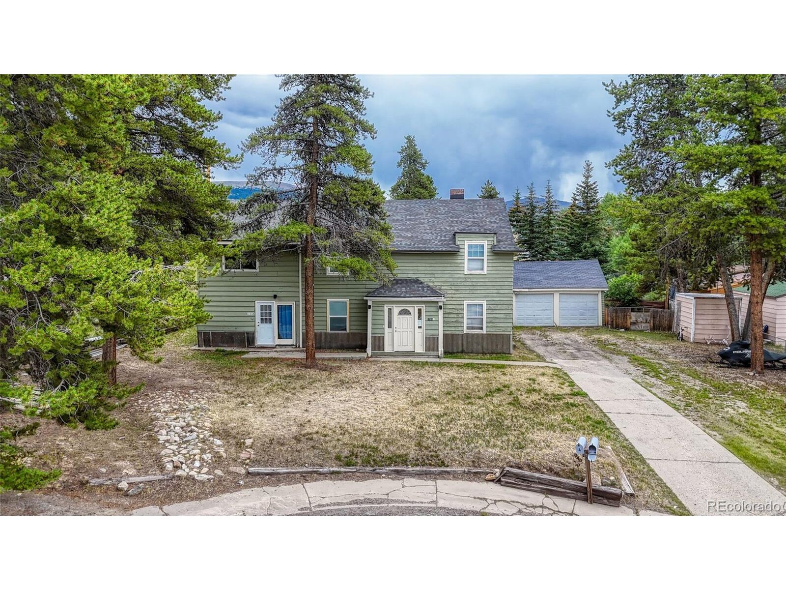 Property Photo:  1705 Delane St  CO 80461 