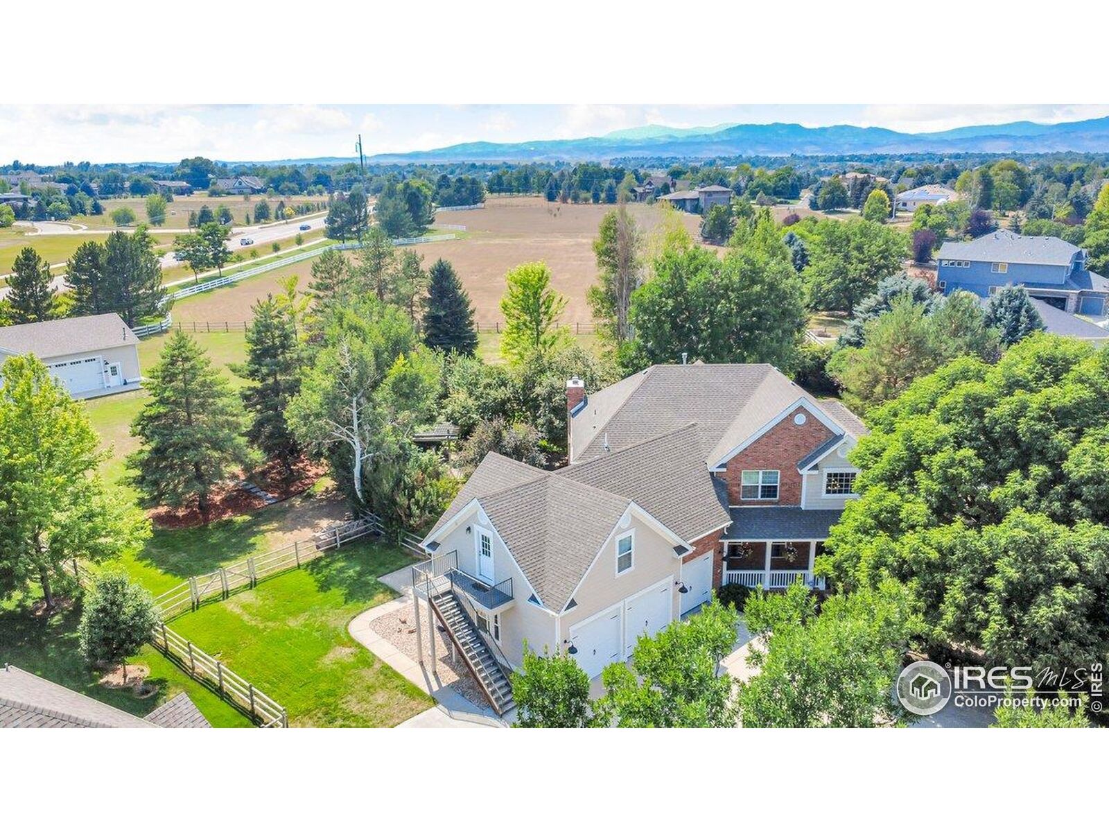 Property Photo: 7507 Blue Water Ct CO 80525