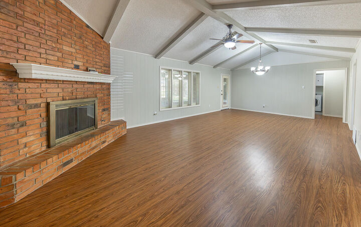 Property Photo: 8012 Bangor Avenue TX 79424