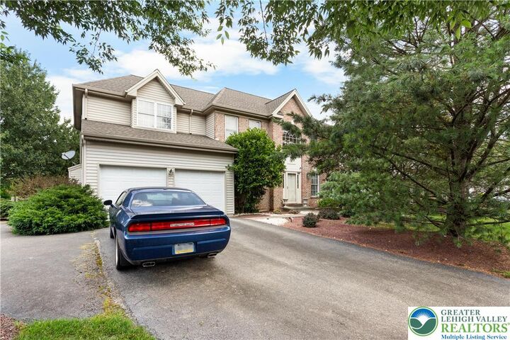 Property Photo:  4204 Maria Lane  PA 18017 