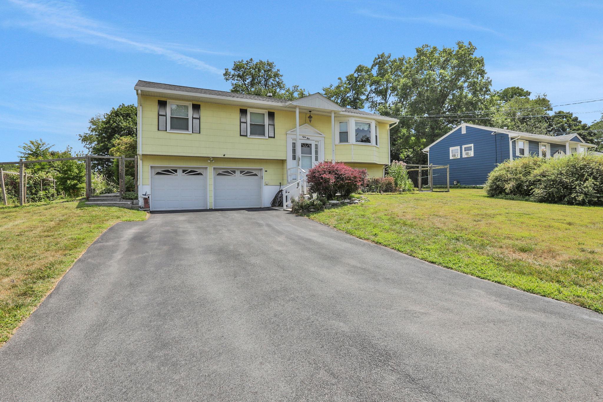 Property Photo:  83 S Gate Drive  NY 12601 
