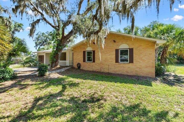 5434 County Road 122N  Wildwood FL 34785 photo