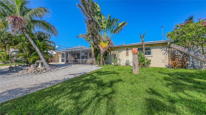 5302 Las Rosas  Sarasota FL 34242 photo