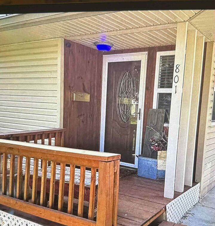 Property Photo: 801 Denmark Street IA 52601