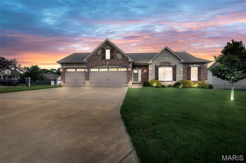 Property Photo:  222 Austin Oaks Drive  MO 63362 