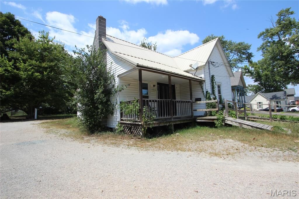Property Photo: 306 S Mine La Motte Street MO 63645