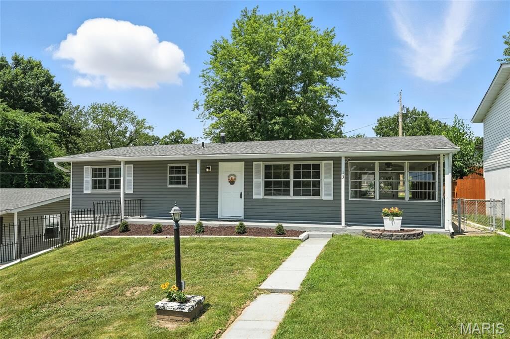 Property Photo: 13 Darby Lane MO 63019