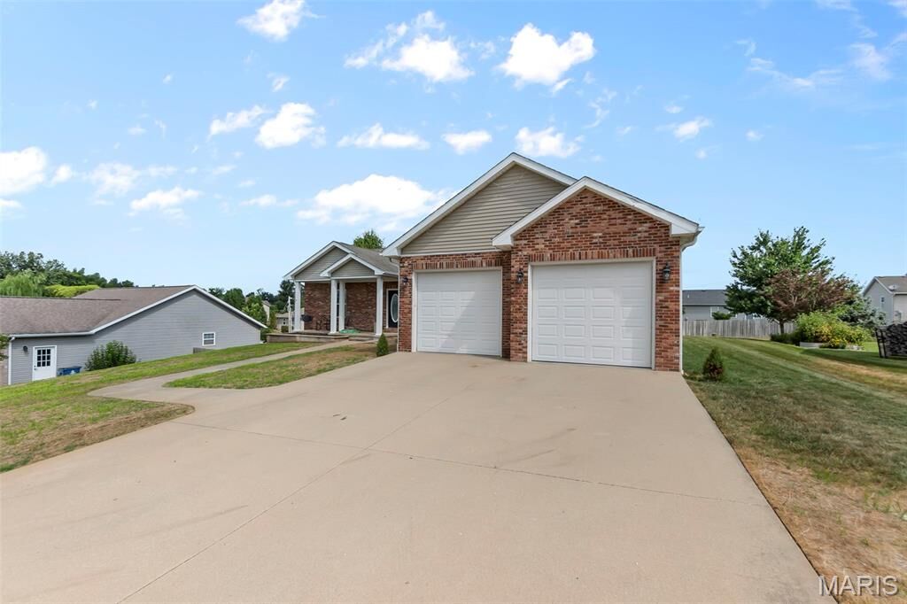 Property Photo:  198 Cedar Meadows Drive  MO 63755 