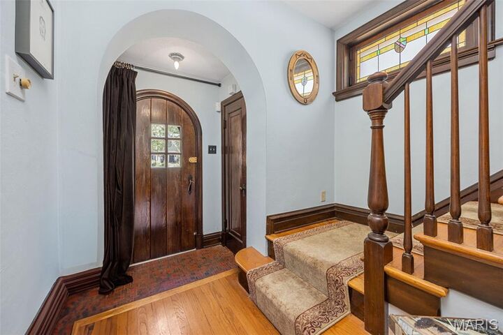 Property Photo: 7619 Delmar Boulevard MO 63130