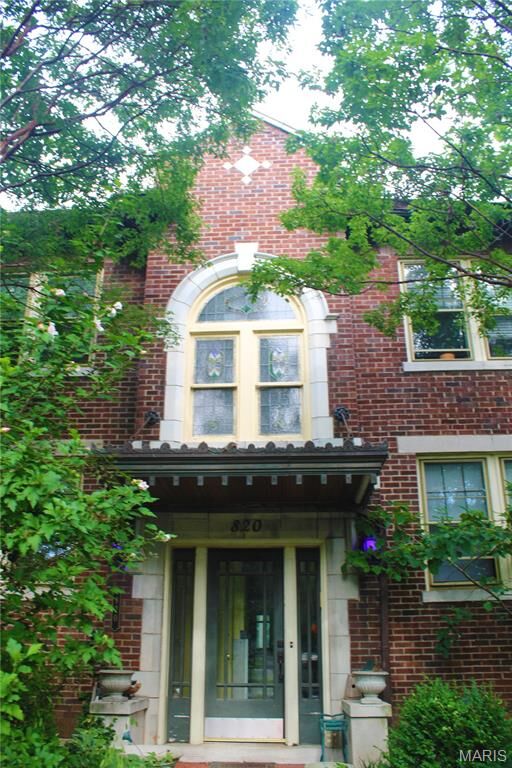Property Photo:  820 Pennsylvania Avenue  MO 63130 