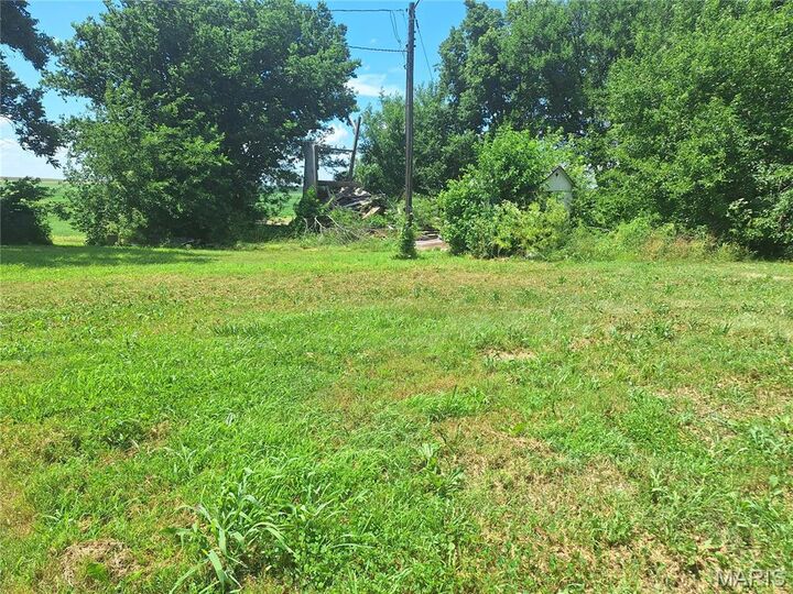 10325 Rose Road  St Jacob IL 62281 photo