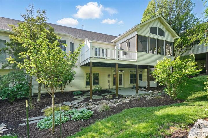 Property Photo: 735 Stonebluff Court MO 63005