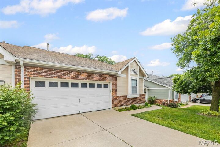 Property Photo:  1359 Eagles Way Court  MO 63042 