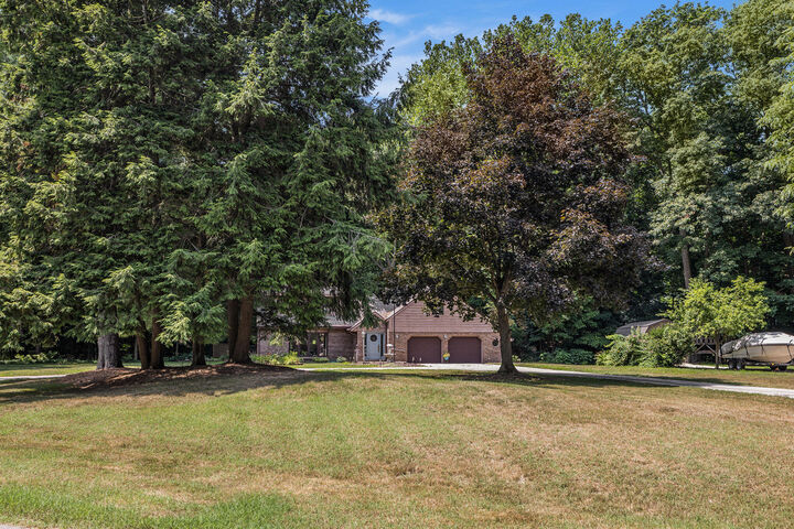 Property Photo: 4300 Landings Lane MI 49085