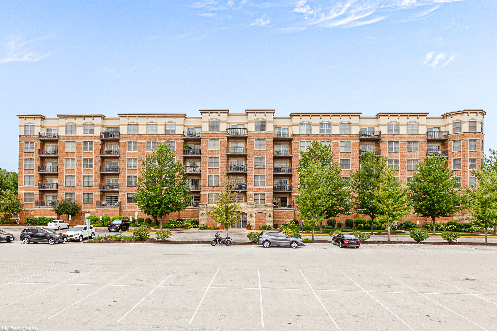 Property Photo: 9530 S Cook Avenue 412 IL 60453