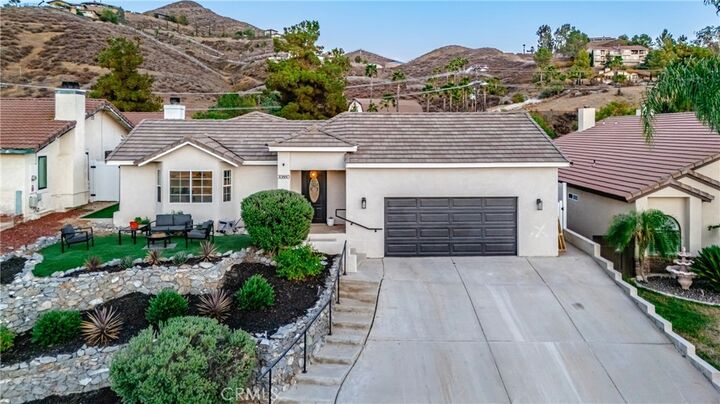 30880 Emperor Drive  Canyon Lake CA 92587 photo