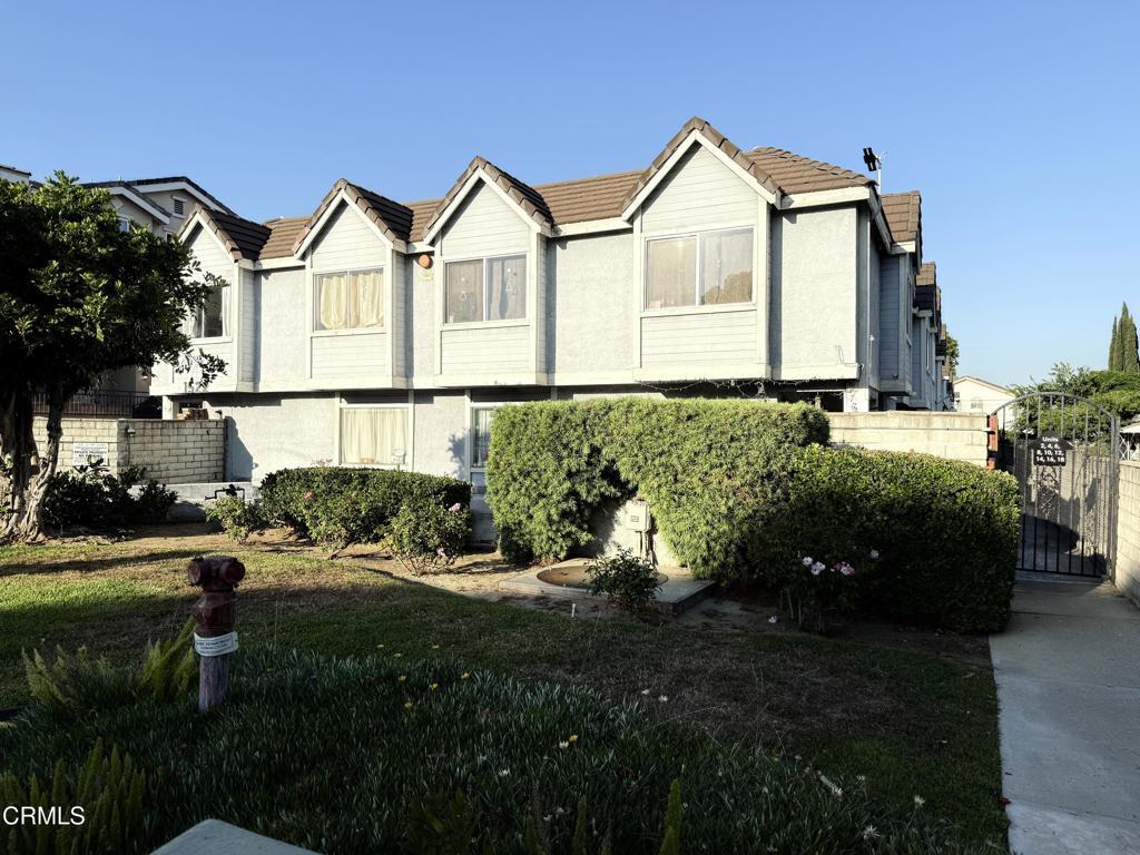 Property Photo: 1522 S Baldwin Avenue 4 CA 91007