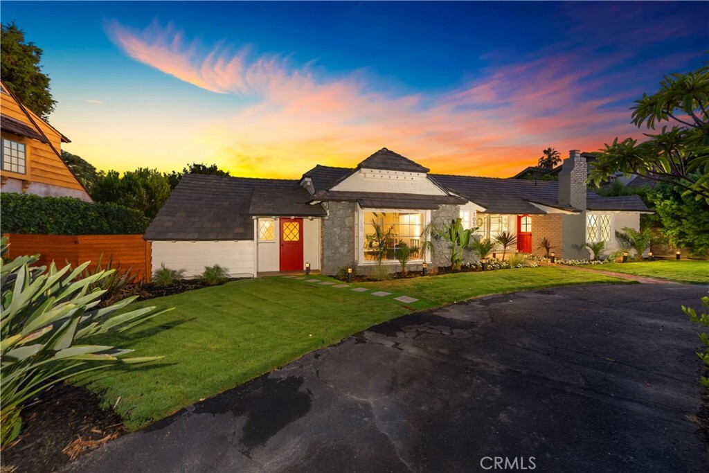 Property Photo: 1054 Volante Drive CA 91007