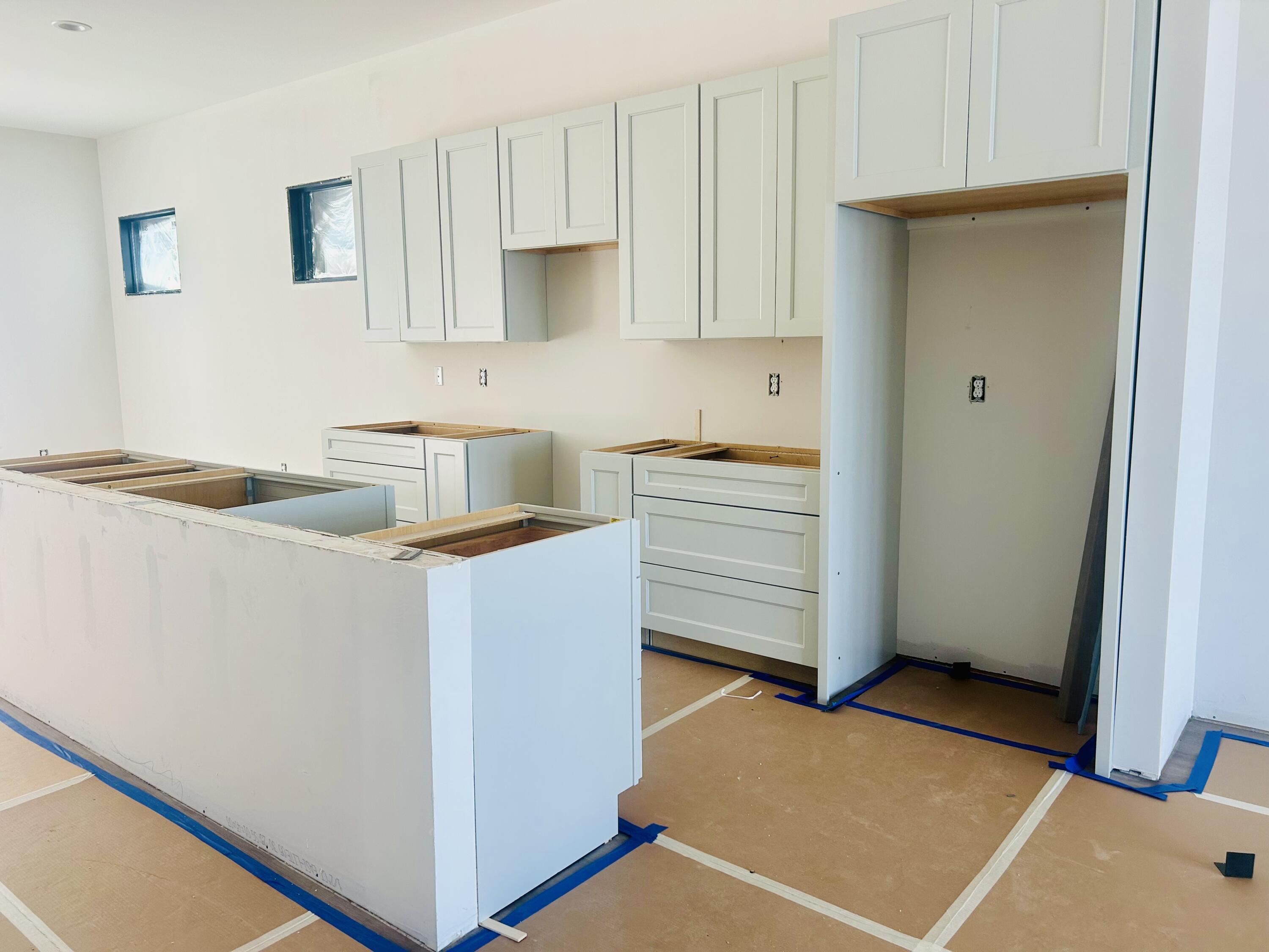 Property Photo: 110 W 13th Street KY 41071