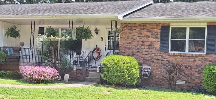 Property Photo:  14 Acorn Drive  IL 62946 